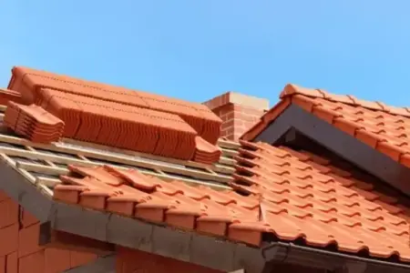 Pose et rénovation de toiture en tuiles à Bonnetan